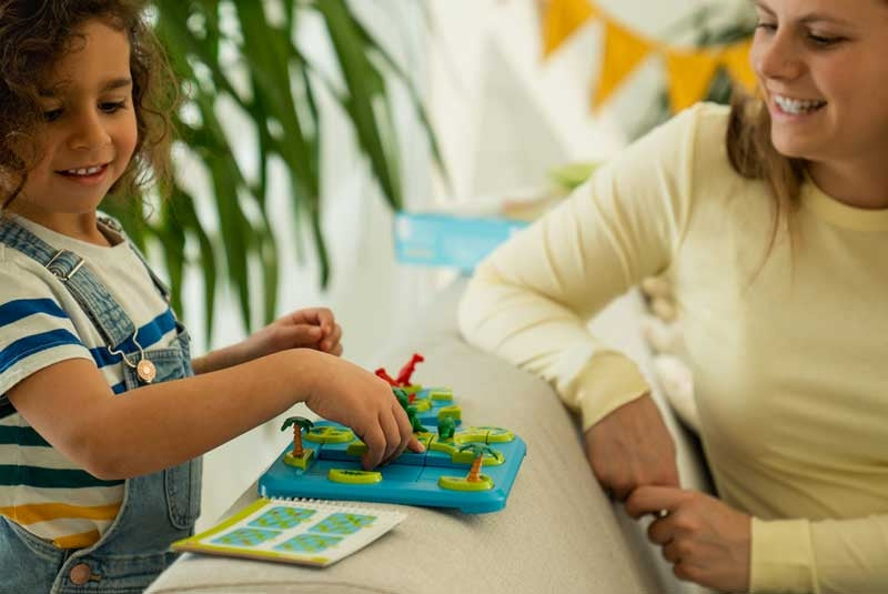 DINOSAURS - MYSTIC ISLANDS