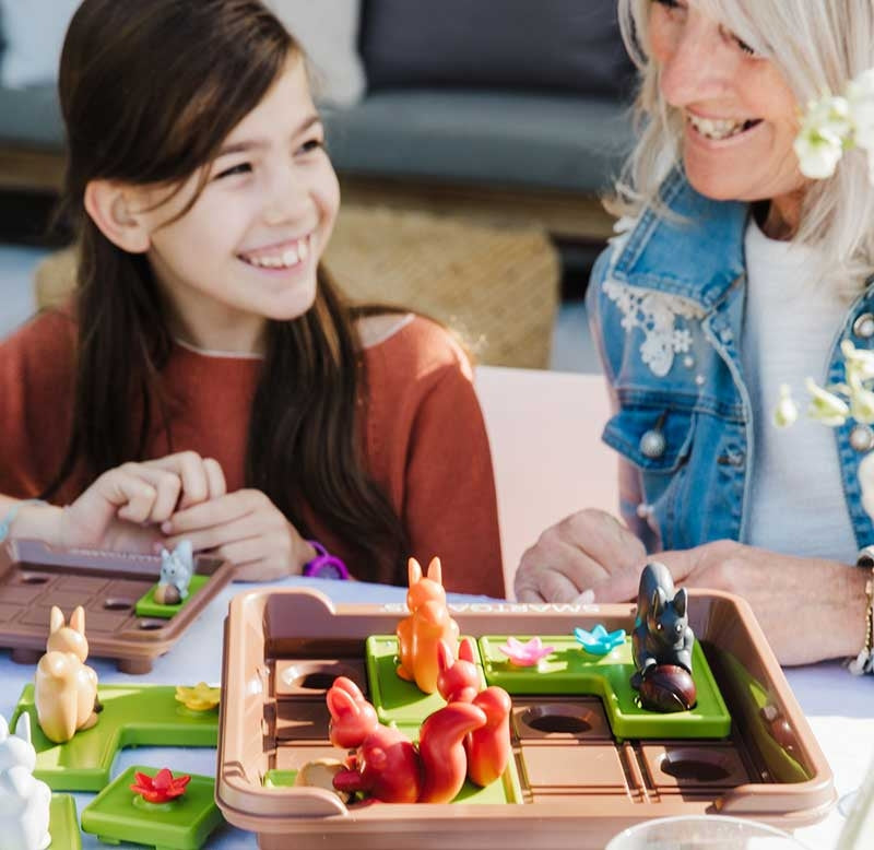 SQUIRRELS GO NUTS XXL